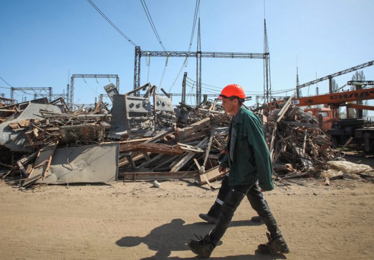 Kharkiv's civilians under fire as Ukraine faces air defence shortage